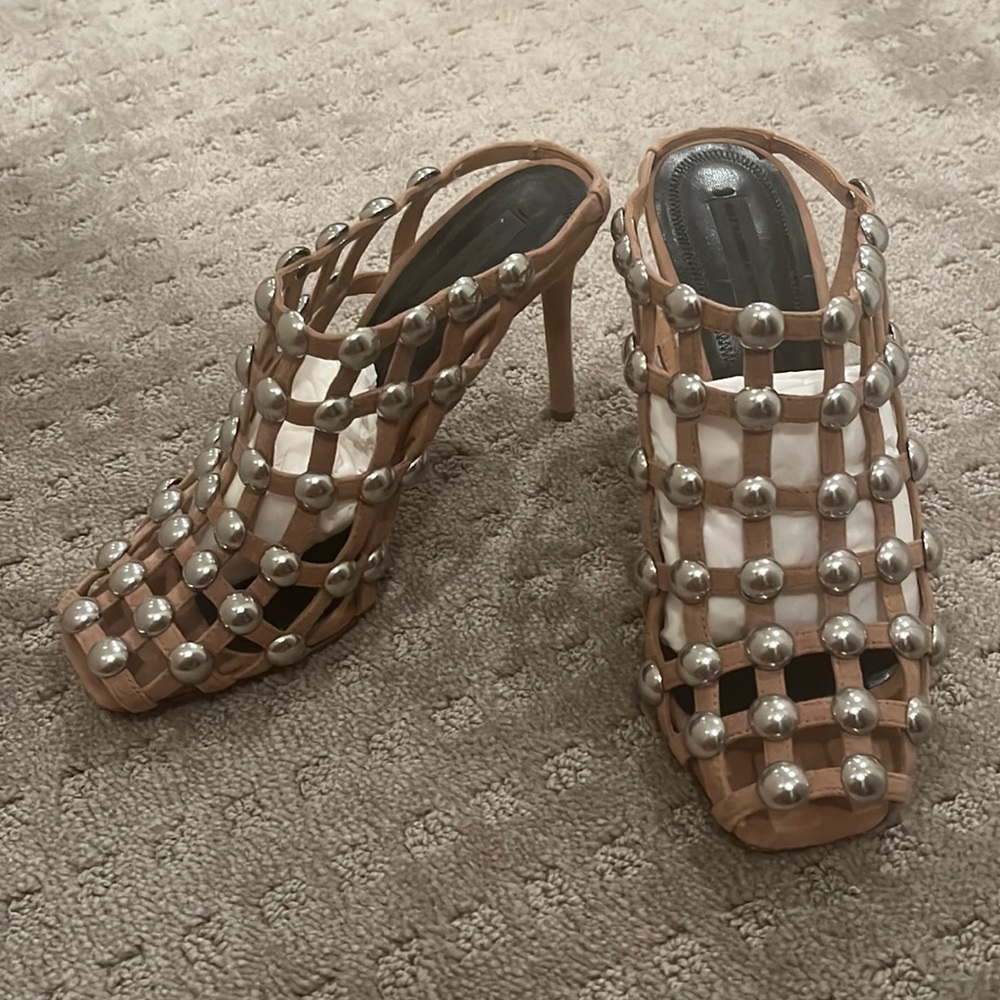 Alexander wang studded sandals size 37